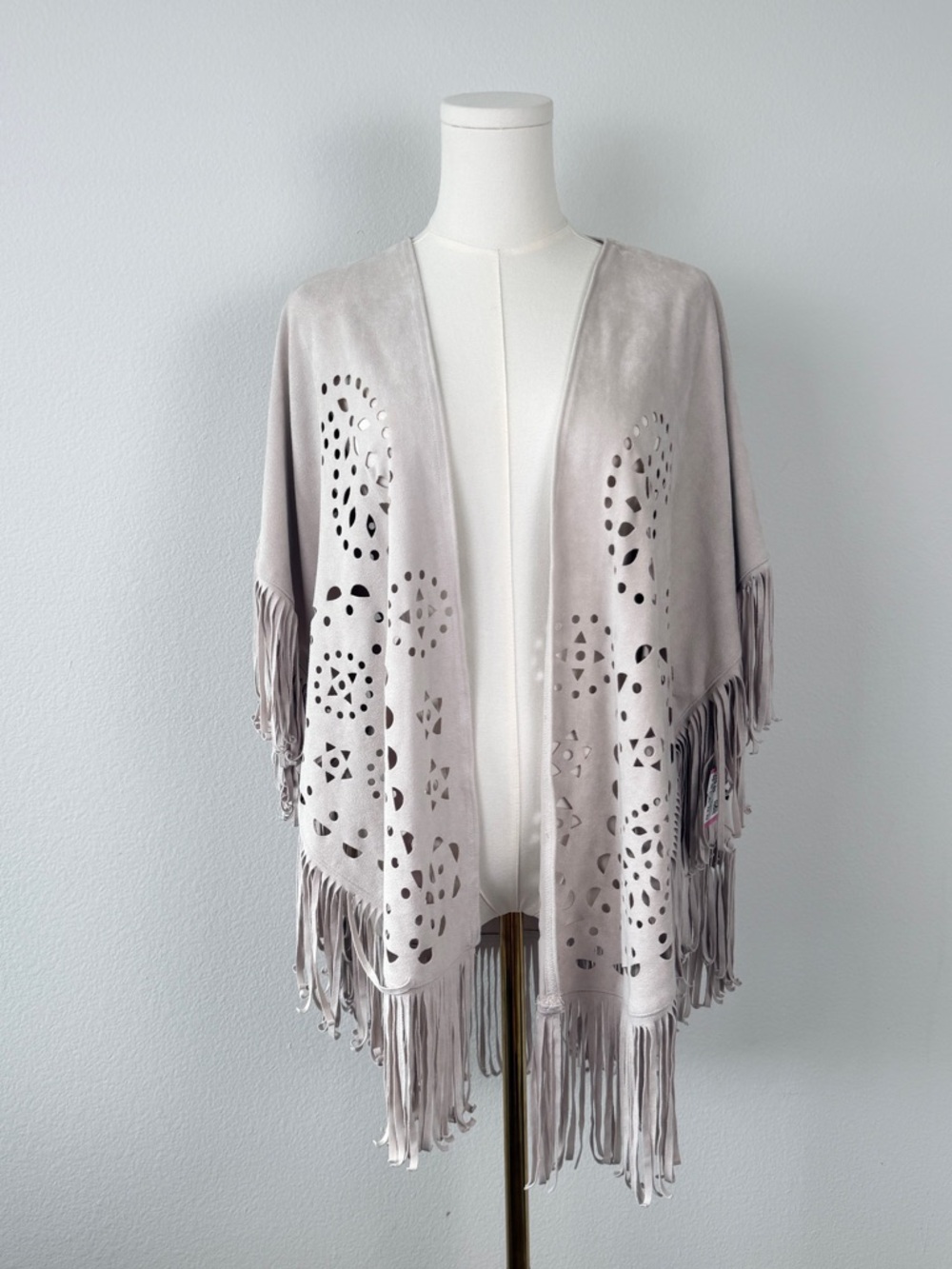 Hollister Light Blush Faux Suede Laser Cut Fringe Cape Poncho Size Large